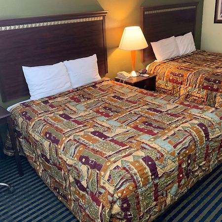 Travelodge By Wyndham Odessa Εξωτερικό φωτογραφία