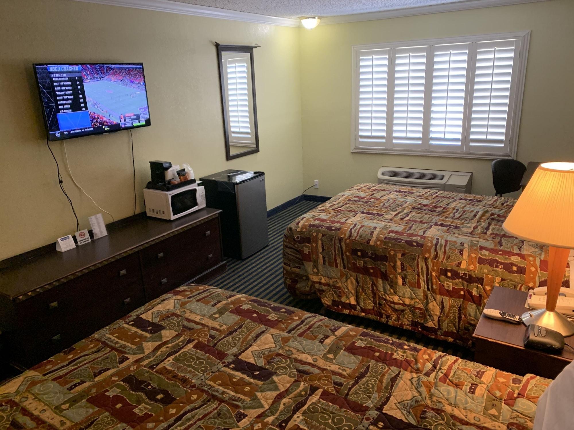 Travelodge By Wyndham Odessa Εξωτερικό φωτογραφία